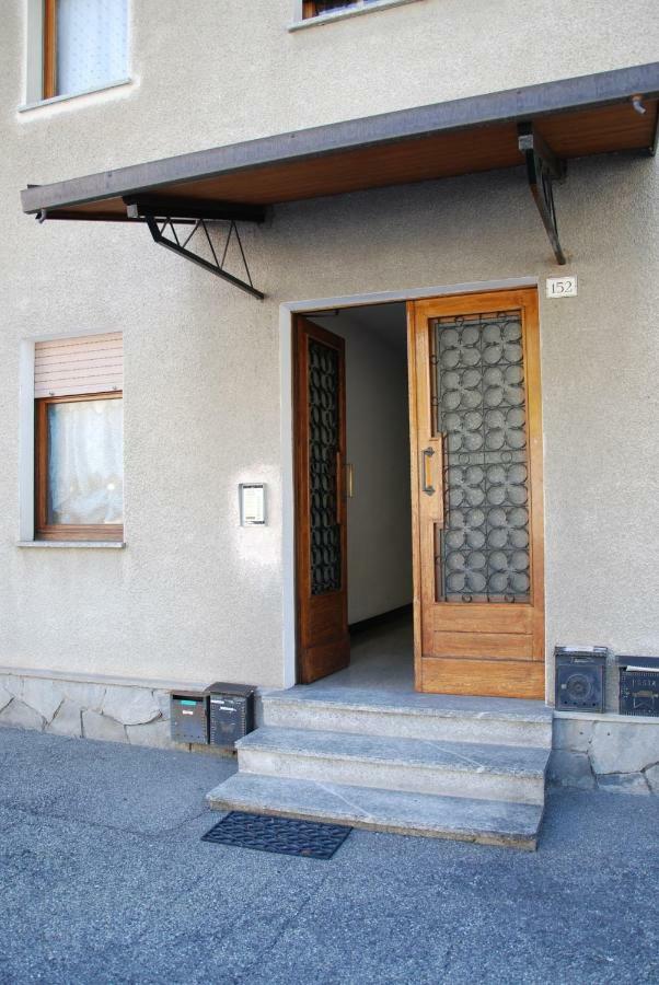 Villa Il Ponte Saint-Vincent Exterior foto